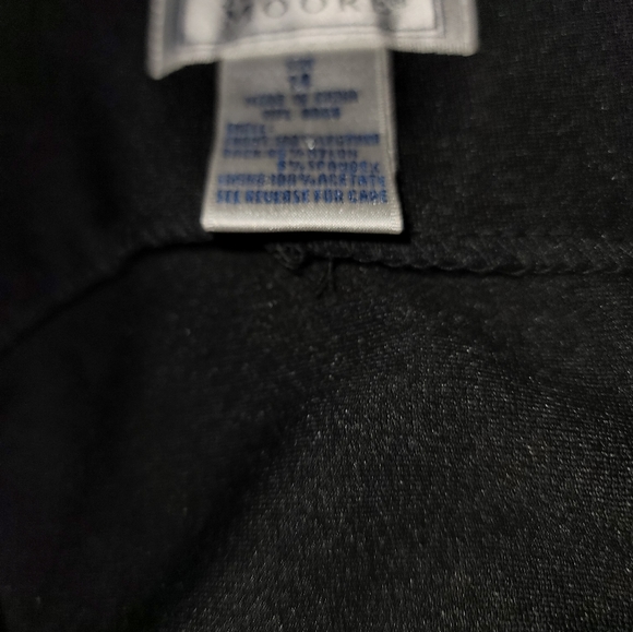 Leather vest - Picture 4 of 4